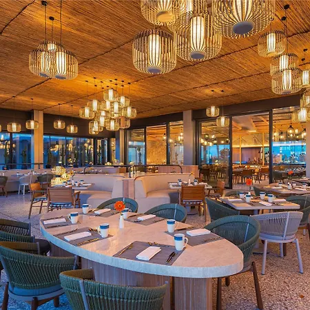 Swissotel And Cesme