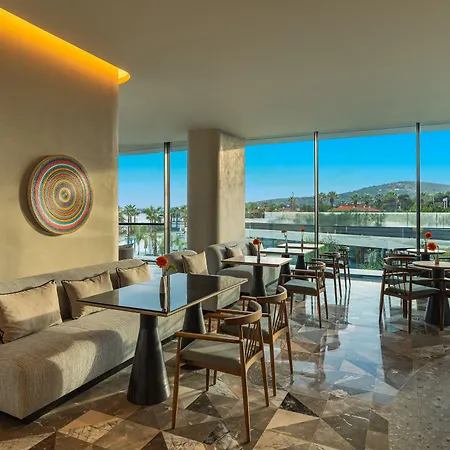 Swissotel And Cesme Ξενοδοχείο