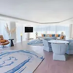Swissotel And Cesme Hotel