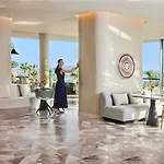 Swissotel And Cesme Hotel *