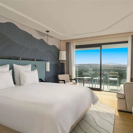 Swissotel And Cesme Hotel *